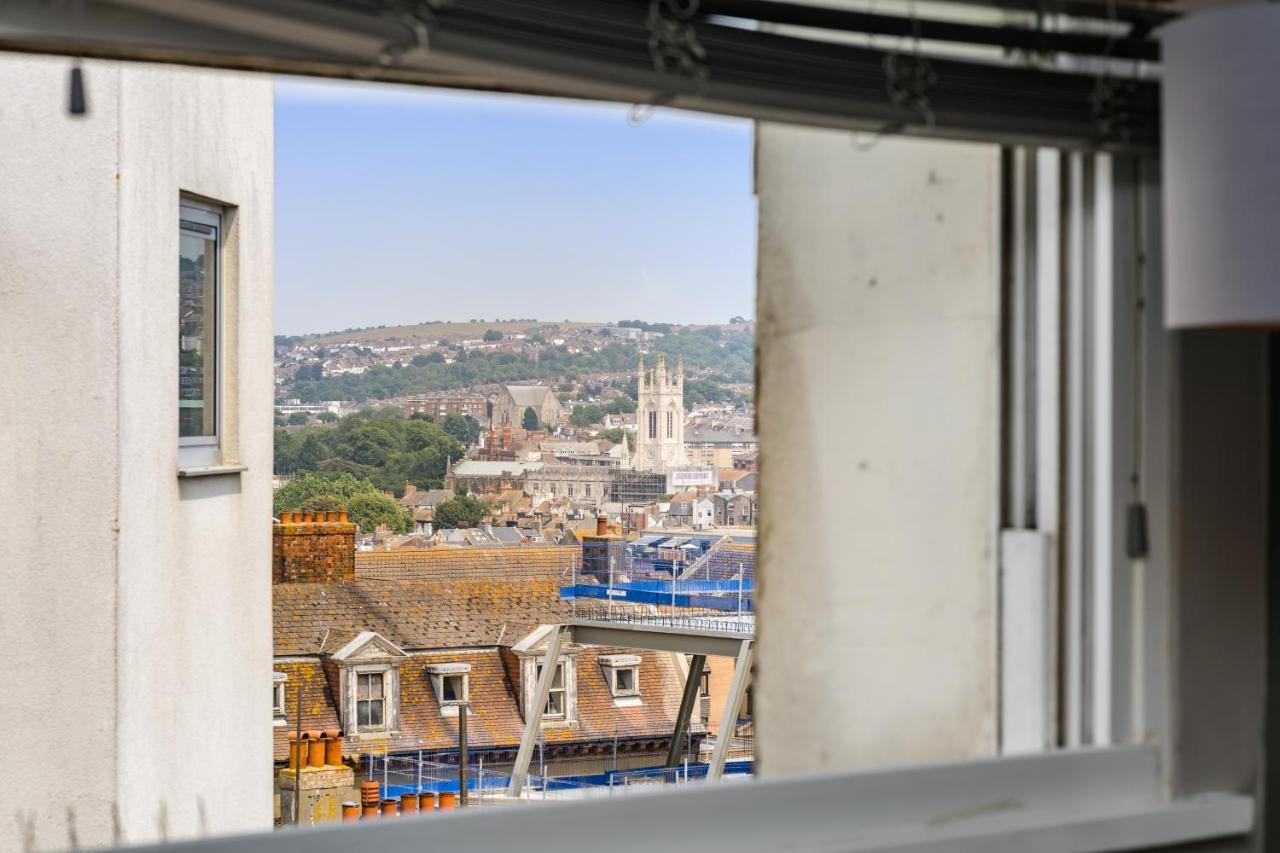 Top Floor Brighton City Apartment Exterior photo
